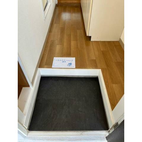 ホワイトハイムⅡ 玄関