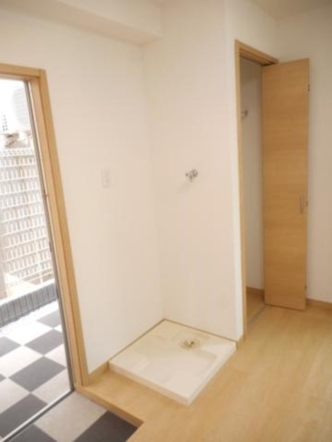 コンフォール杉並パークサイド0202号室 同建物別部屋の参考画像