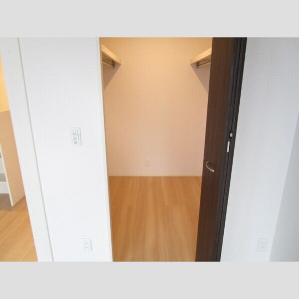 フェリーチェC ウォークインクローゼット