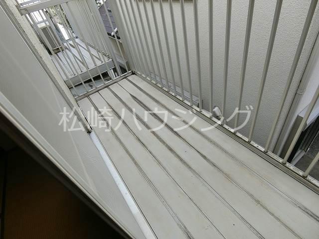 芹川荘 バルコニー