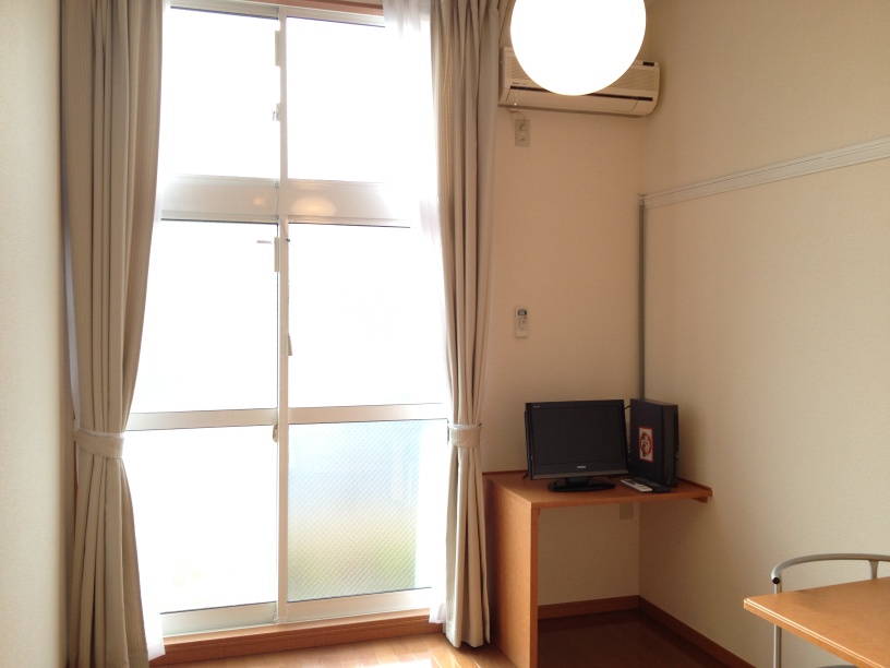 レオパレスＭＩＹＡＭＡＩ 外観