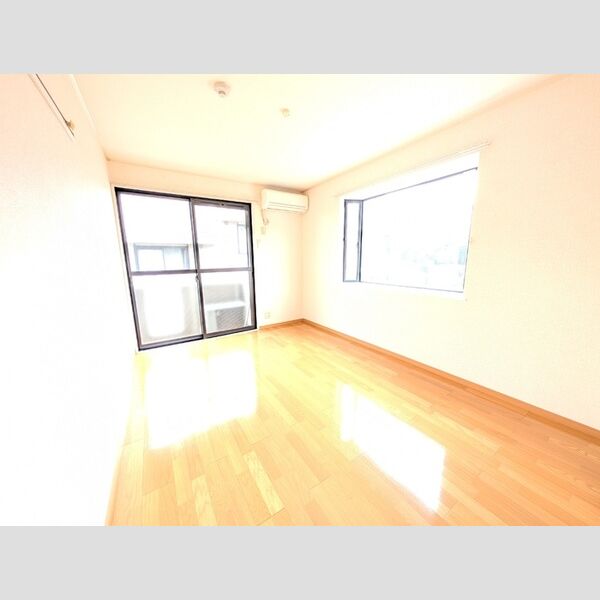 サンクレストB205号室 洋室