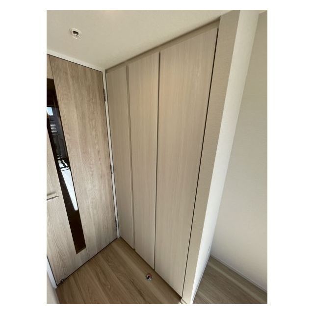 ブランシエスタ横浜高島町1001号室 リビング