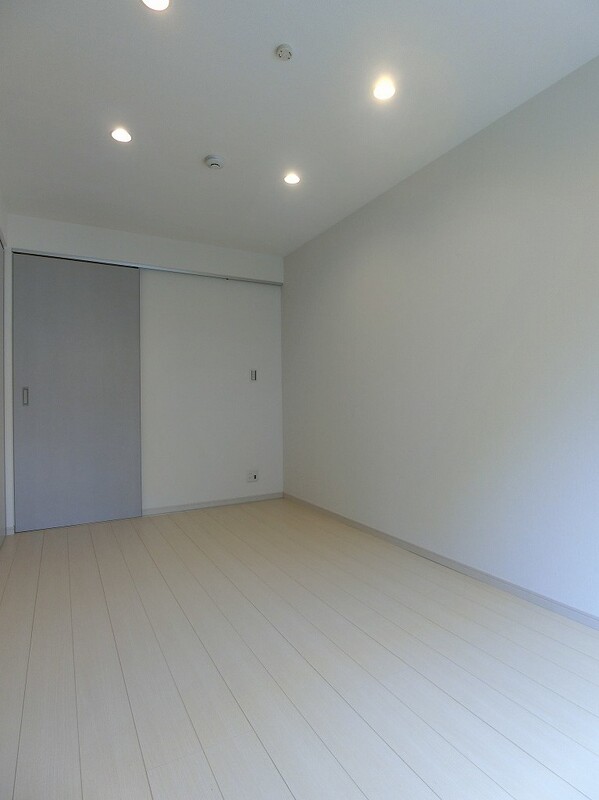 リブリ・八幡山 リビング