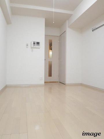 ガラ・ステーション岩本町North3階 洋室