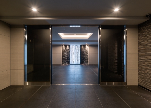 ガーラ・グランディ大森西2階 清潔なロビーです