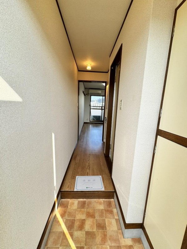 パストラル１７(E-174)3階 玄関