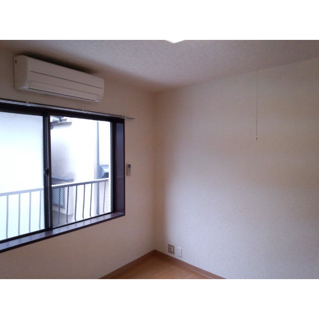 サンパレス中野坂上0203号室 内観