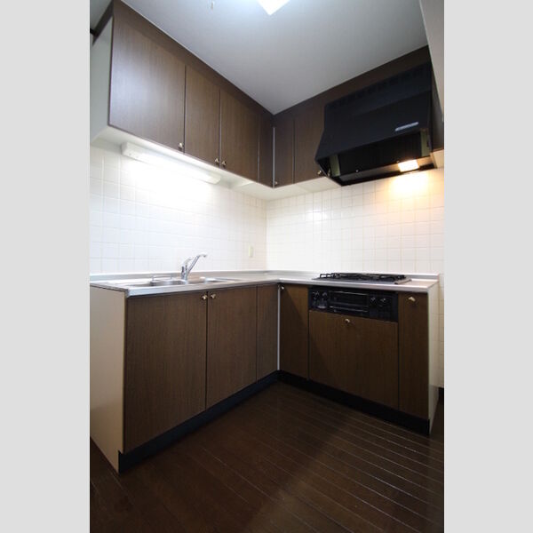 フォレストヒルズ ☆3口ガスコンログリル付き☆