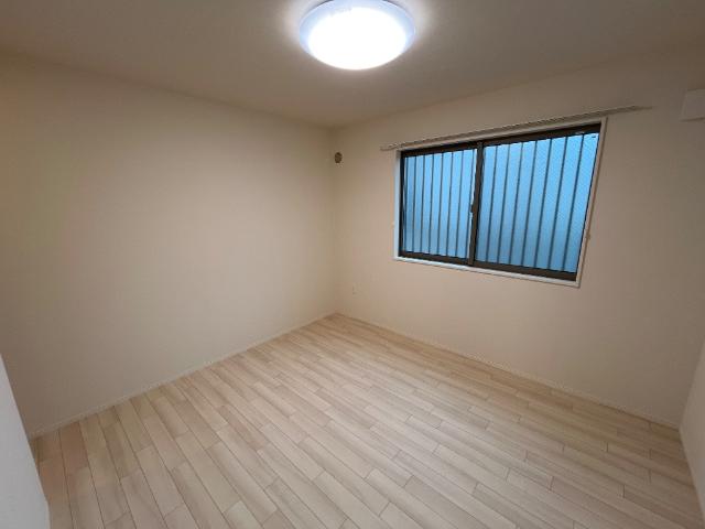 アルビコッカ103号室 寝室