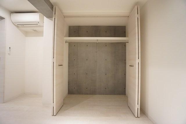 ルクレ自由が丘1階 収納