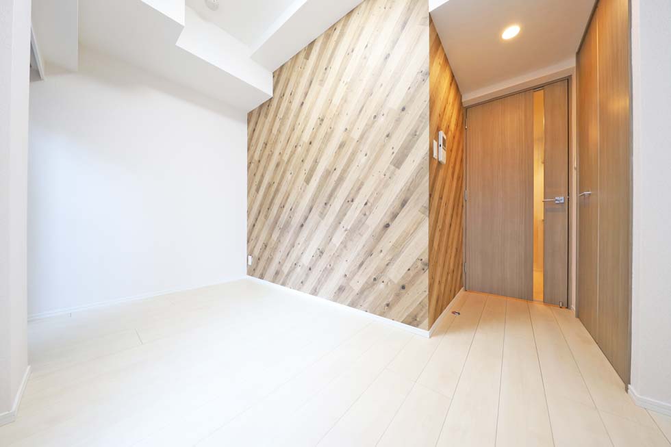 VERXEED横濱WEST 内観