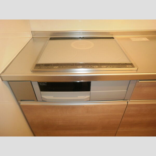 マロン シャトー　A IHクッキングヒーター(グリル付き)です