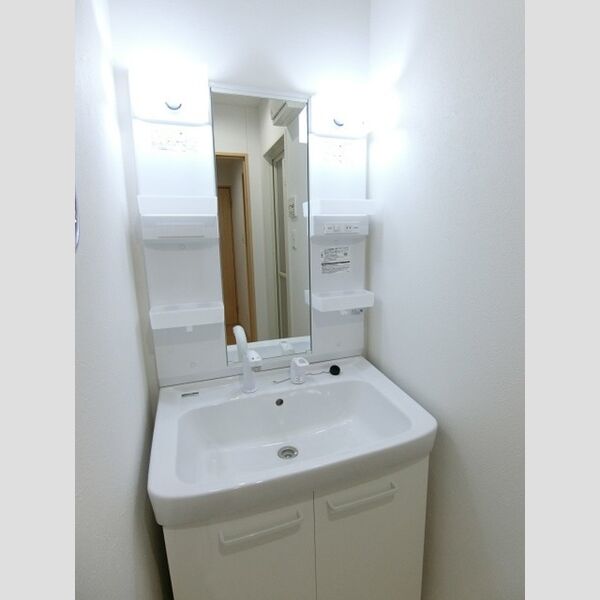 TERRACE　WELLNESS 洗髪洗面化粧台