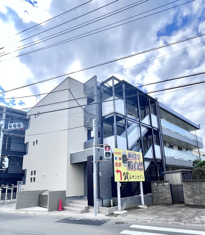 リブリ・西浦和1階 外観