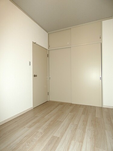 南六郷ハイツ1階 洋室１・クロゼット