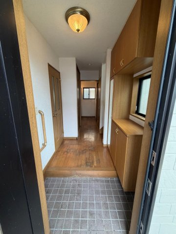 東村山市久米川町戸建て 鍵は2箇所施錠のディンプルキーです。