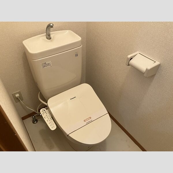 ルミエールC 温水洗浄暖房便座