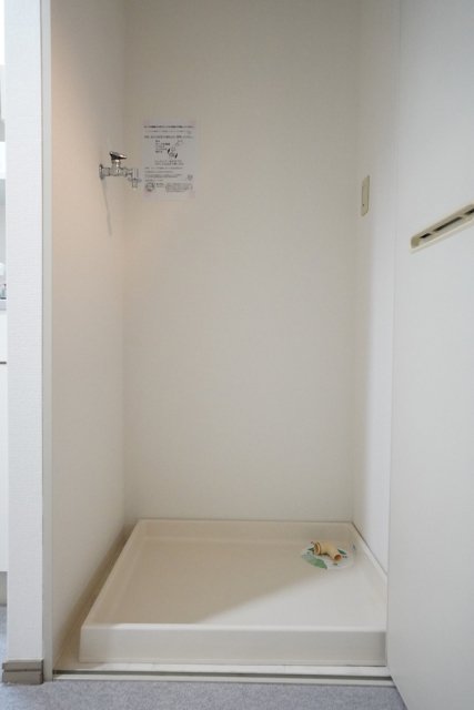 千駄木リリエンハイム 室内洗濯機置場