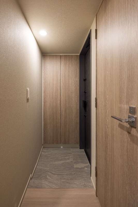 クレストコート門前仲町8階 玄関