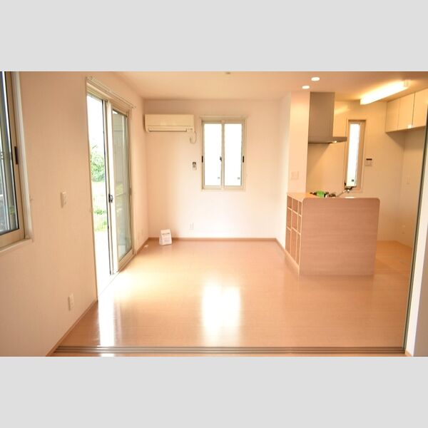 ルミエール ガーデン リビング