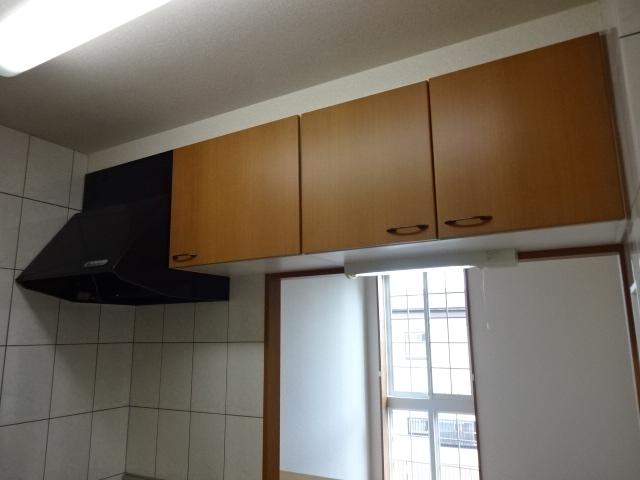 エクセル湘南 吊戸棚