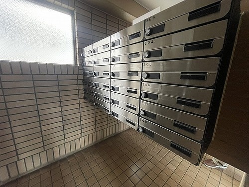 ＭＡＣ武蔵砂川コート2階 集合郵便受け　※2026年03月撮影