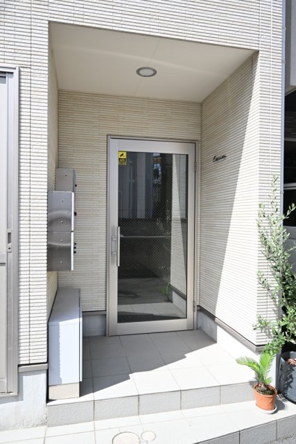 セリシール2階 エントランス