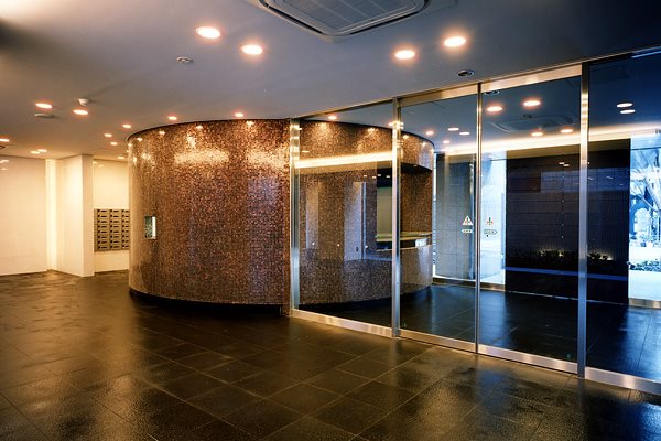 レジディア水道橋5階 エントランス