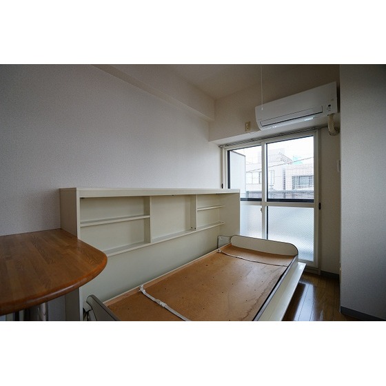 インディビレッジ0301号室 収納ベッド