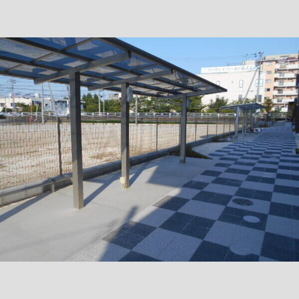 アゼリア松戸205号室 駐輪場