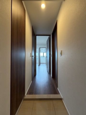 ガーラ・パークサイド亀戸7階 落ち着いた玄関です