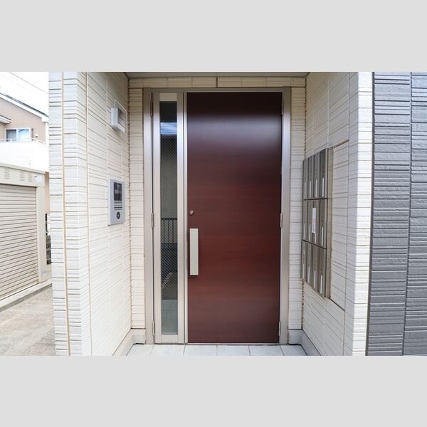 スカイフラット205号室 エントランス