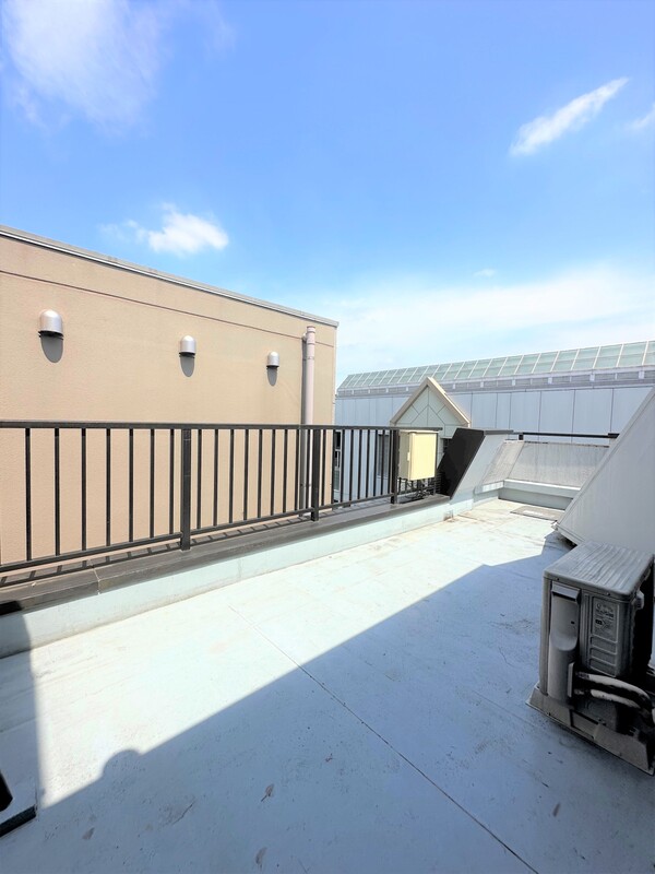 プラザ仲町台センター4階 バルコニー