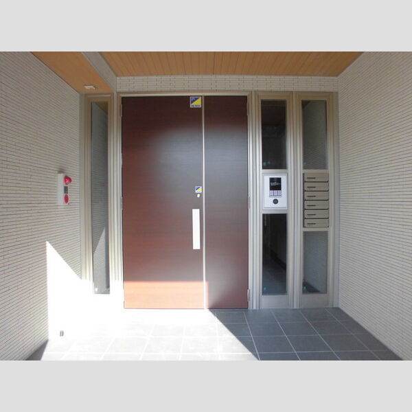 Sucre(スクレ) エントランス