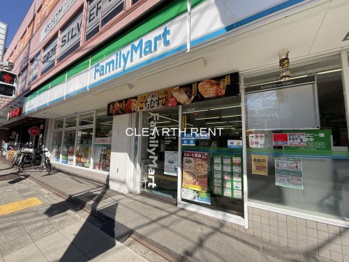 ＰＡＳＥＯ三軒茶屋Ⅱ1階 【コンビニエンスストア】ファミリーマート 太子堂三丁目店まで510ｍ