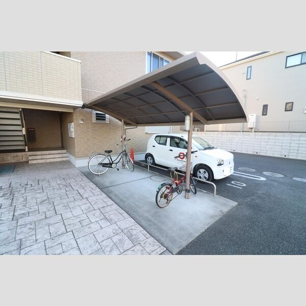 エレガンテ　C 駐輪場