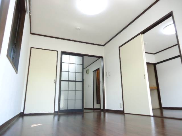 サンフォルムＢ1階 部屋その他