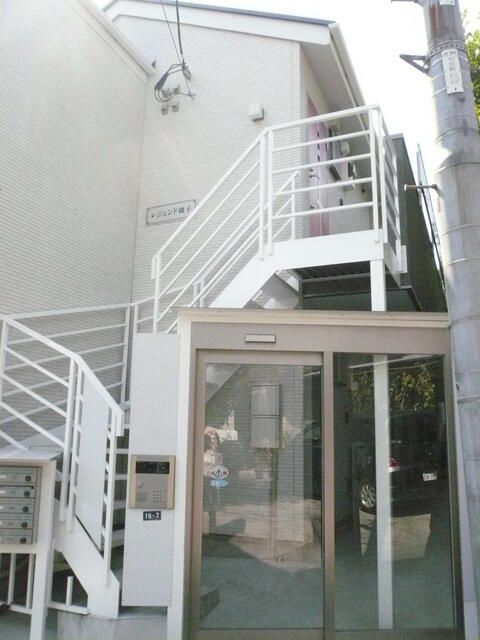 レジェンド磯子 エントランス