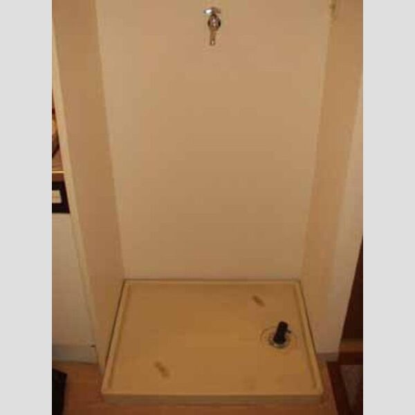 ドルフ北烏山　D102号室 室内洗濯機置場