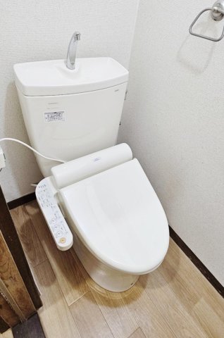 西武池袋線 大泉学園駅 戸建賃貸 温水洗浄便座で快適安心