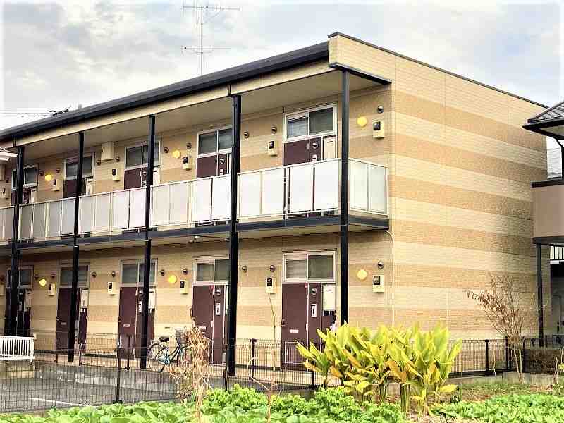 レオパレスＣｈａｒｍｅの外観画像