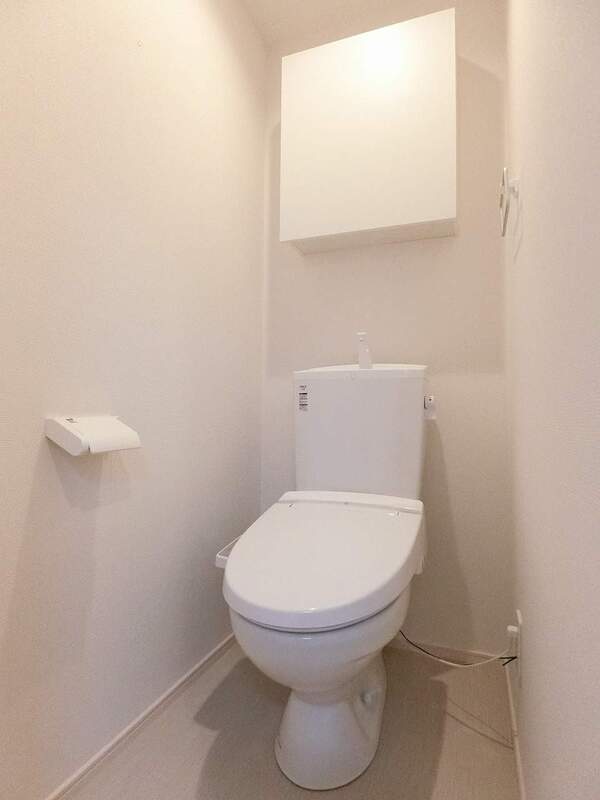 リブリ・WINROSE1階 トイレ