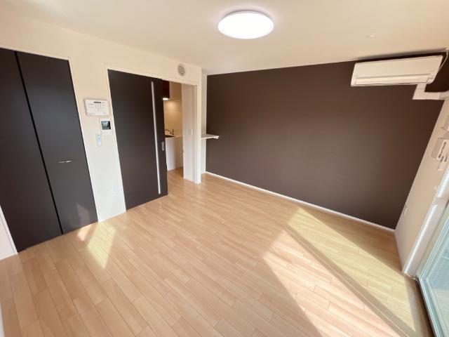 サン　コンフォート205号室 洋室