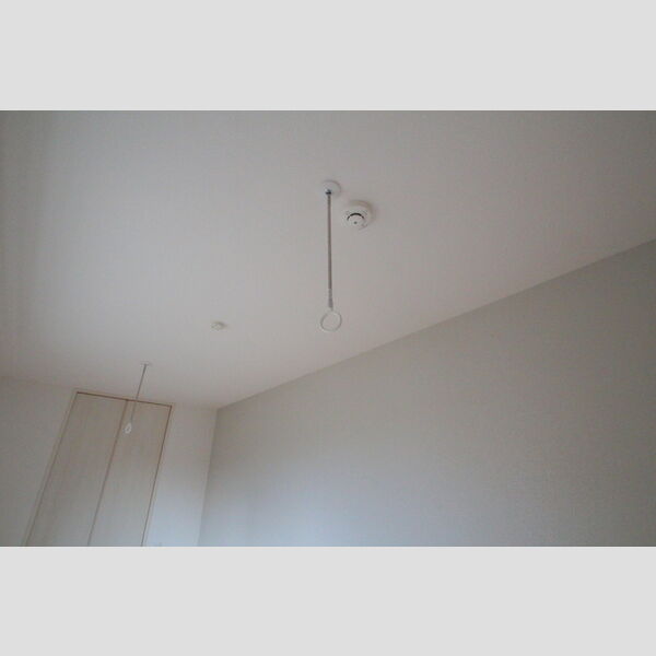 アイリス北綾瀬202号室 室内物干し