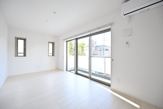 エルミ上落合2階 リビング