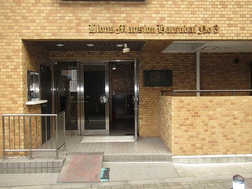 ライオンズマンション初台第３6階 エントランス