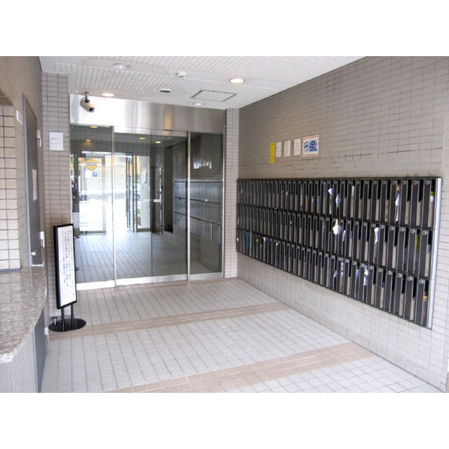 プレールカテリーナ代田橋101号室 メールボックスはダイヤル式です