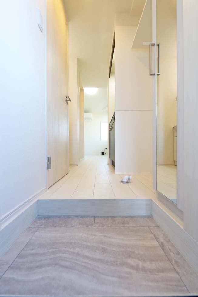 ハーモニーテラス中村南2階 内観