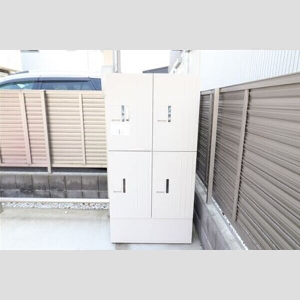 デュオラピッツ　B 宅配ボックス